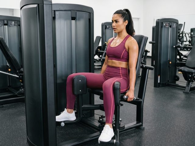 Hip Adduction Machine start position