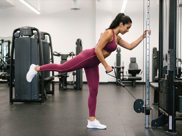 One-Leg Cable Kickback